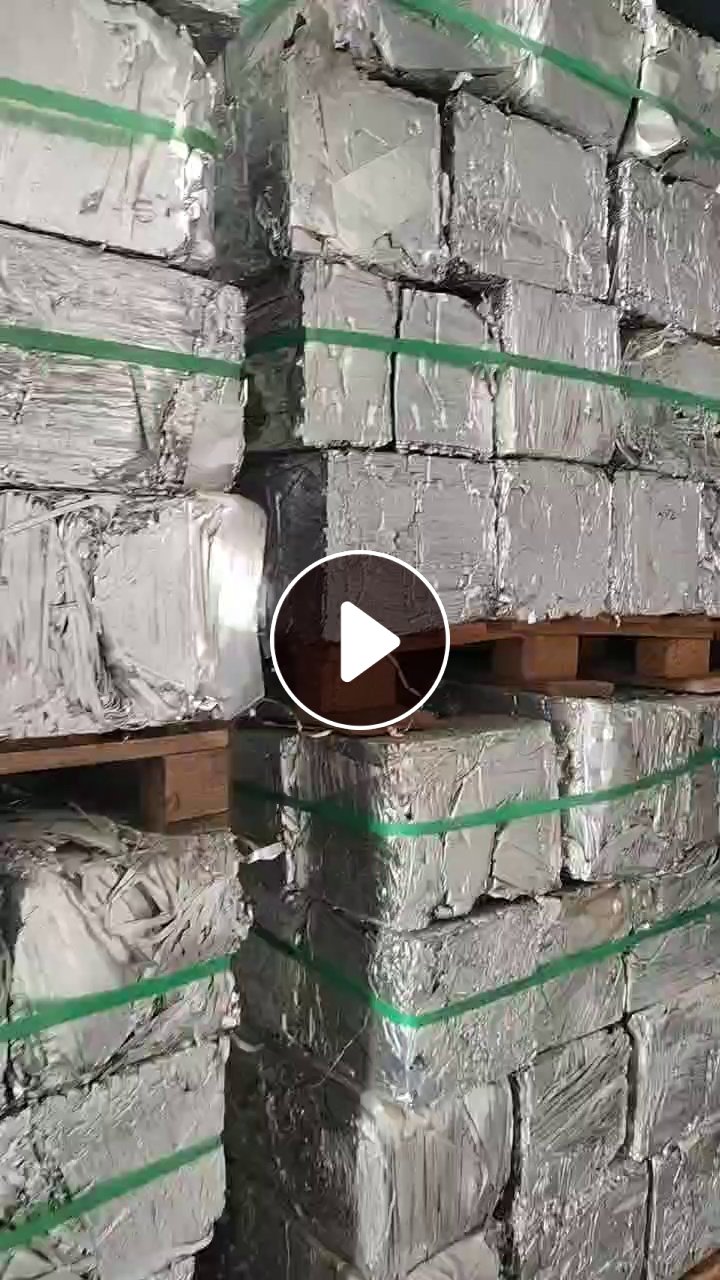 出售纯铝箔纸100%含铝量，现货一车30吨，长期有货