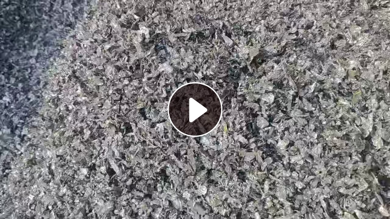 出售烟机管铝箔破碎料，含铝53，现货6吨