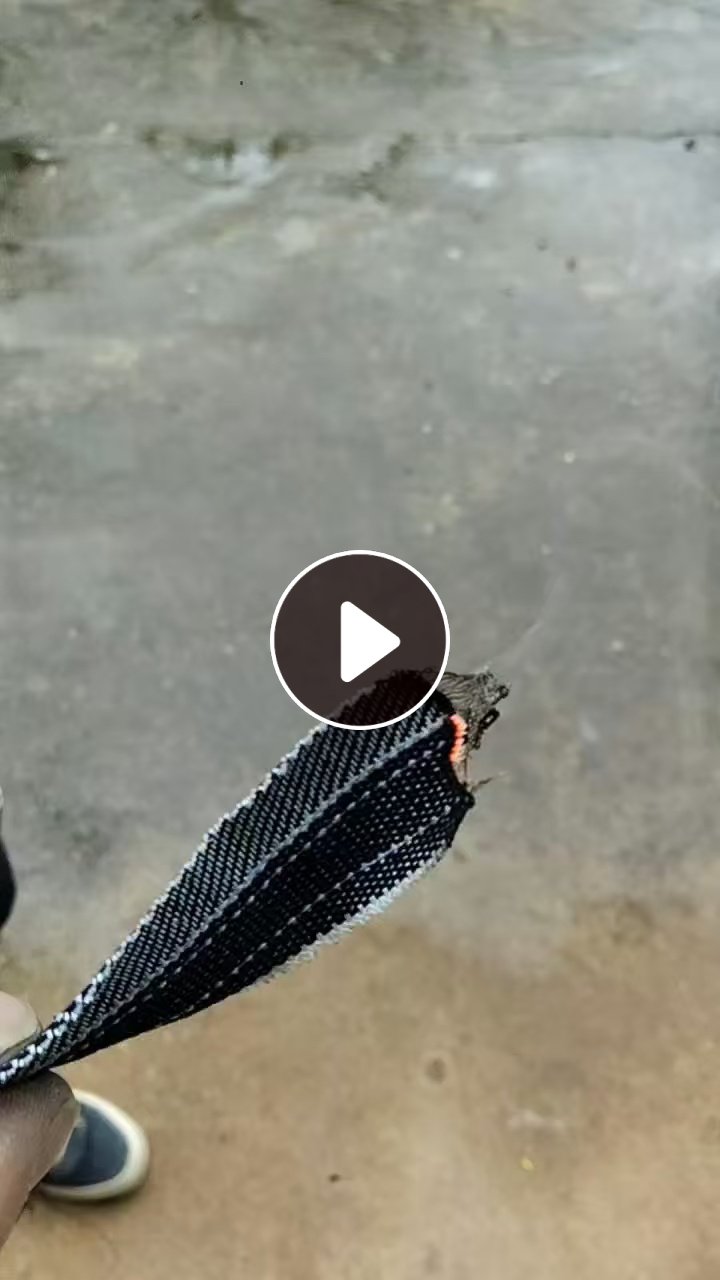 长期出售涤棉牛仔废布，牛仔废布，棉含量在80 90 95，现货有2车9米6，货在湖南衡阳