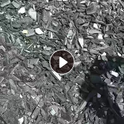 出售纯PP保险杠破碎料，没有褪漆，保险公司下来的，清洗甩干除铁过盐水，现货8吨