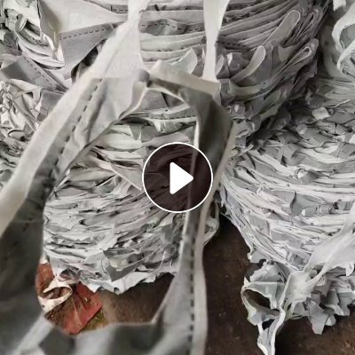 出售口罩厂下来的三合一无纺布，pp+pet+热风棉，可以撕开，现货百来吨