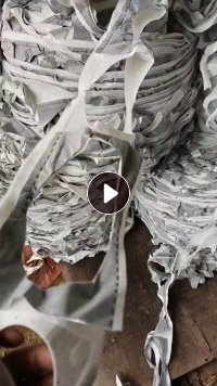 出售口罩厂下来的三合一无纺布，pp+pet+热风棉，可以撕开，现货百来吨