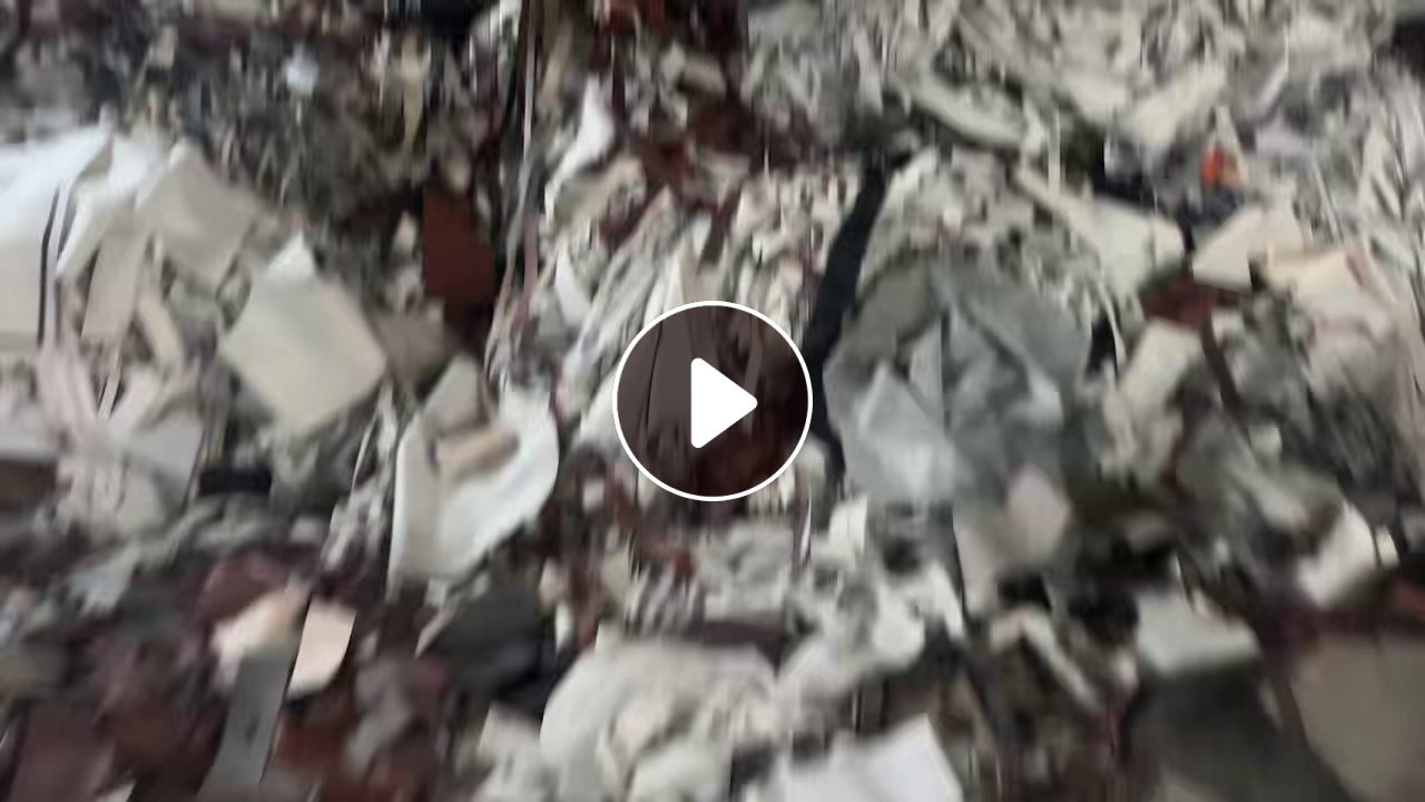 出售桌垫PVC双面革，中间是无纺布，现货6吨，长期有货