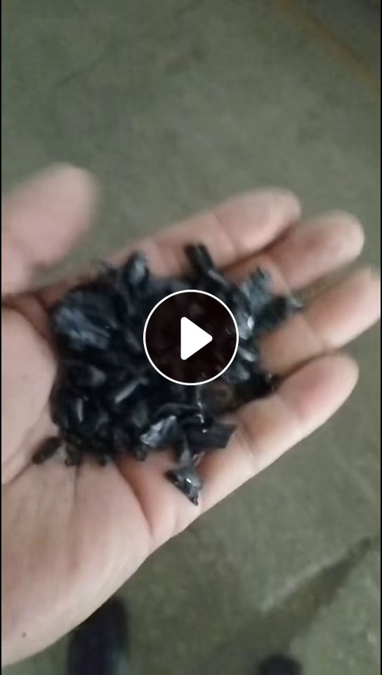 出售纯黑色PC水口破碎料，现货60吨