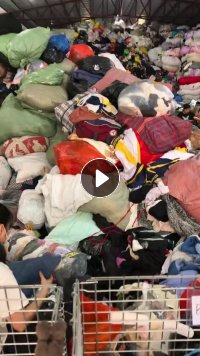 长期出售旧衣服统货，小区货，箱子货，现货300吨，在广东揭阳。