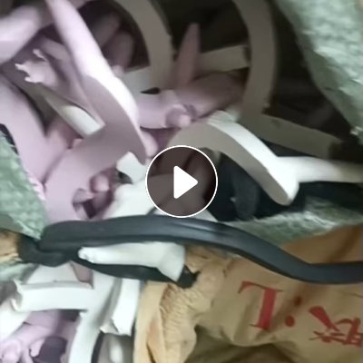 出售EVA边角料，现货3吨左右