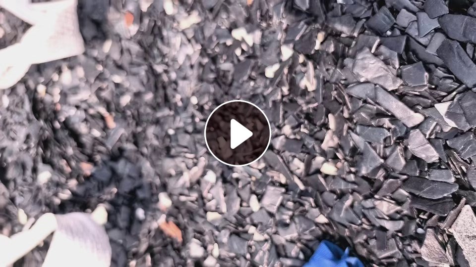 长期出售pp汽车内饰破碎料，清洗甩干除铁