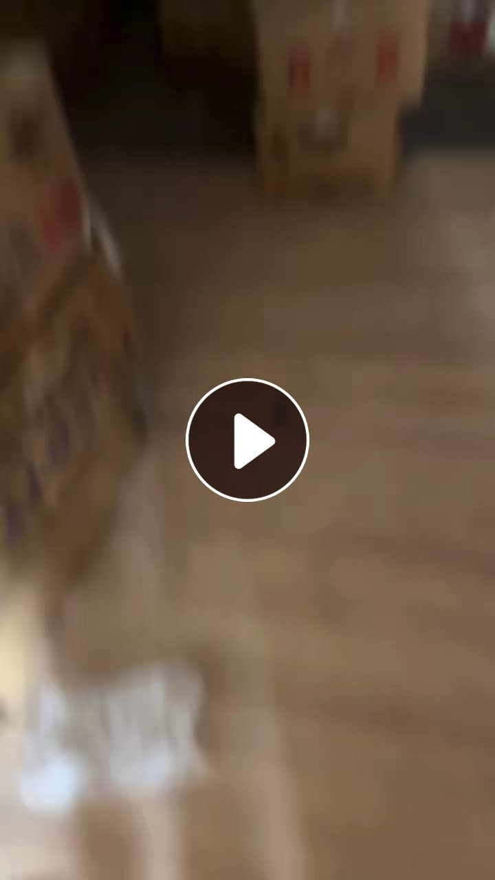 出售涤纶库存丝，DTY,40/24,现货有700多箱，差不多20几吨，货在浙江宁波