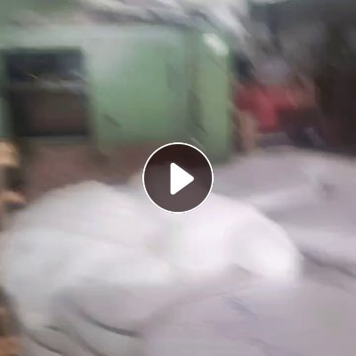厂家大量出售库存纱线，有全涤纱线，也有全毛纱线含30毛也有，花捻机做的成品纱，有大批号也有小批号