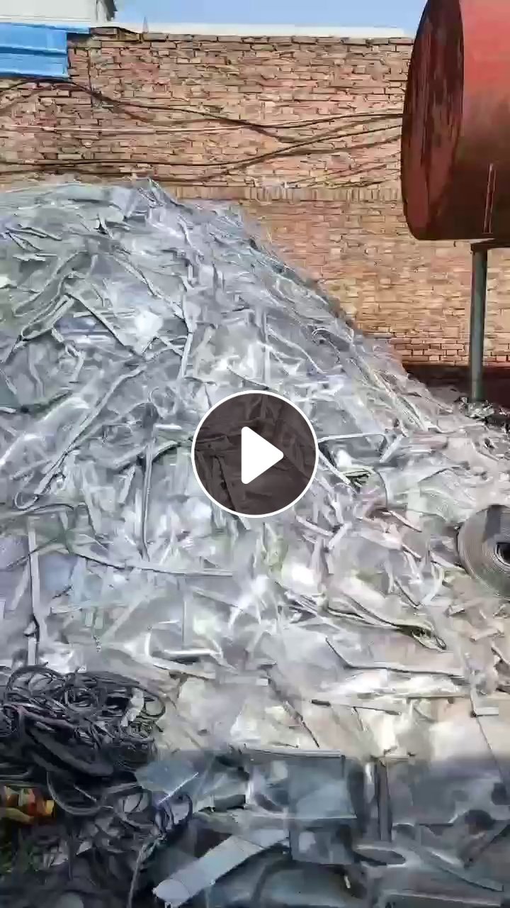 出售软质PVC废料，PVC门帘边料，带磁，现货13米一车