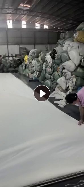 长期出售各种颜色的纯棉废布，擦机布，布头布尾，坯布，工业抹布等