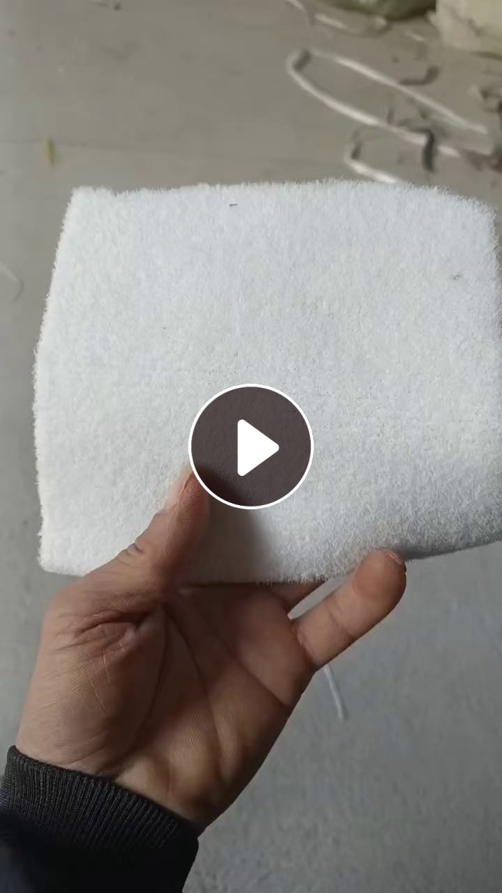 现货处理一批库存地毯布，都是同一批次同一种颜色，门幅1米95，克重500g左右，现货37吨