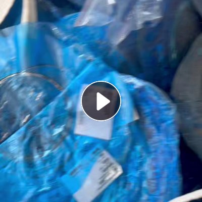 出售PE蓝膜，带胶膜，包装贵金属下来的，现货15吨