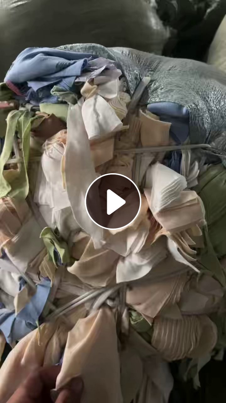 长期出售浅三色废布，有氨棉三色含棉95，80棉三色，在广东肇庆。
