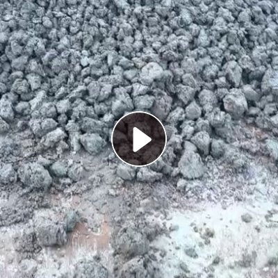 长期出售塑料洗皮纸浆，水分30%