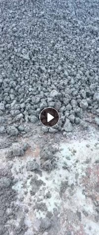 长期出售塑料洗皮纸浆，水分30%