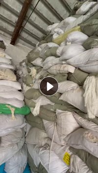 长期出售气流纺下来的涤棉废纱，擦机纱，含棉40左右，现货有十几吨，货在山东潍坊
