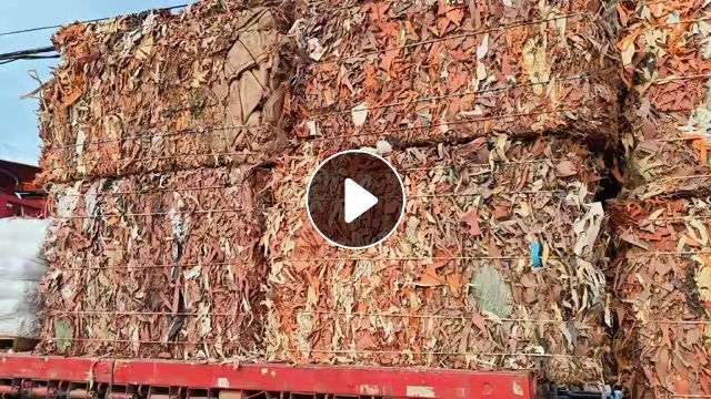 出售鞋材厂下来的中低纸，中低板废料，月供60吨