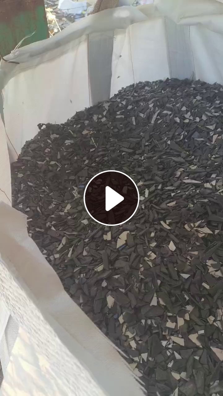 长期出售汽车分解厂下来的ABS保险杠破碎料，够车就出了，长期有货