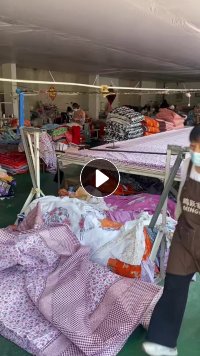 厂家长期出售家纺布边角料，全涤磨毛印花布边角料，涤纶废布，现货有7吨左右，货在山东日照