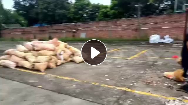 出售EVA鞋底废料 ，有100多吨