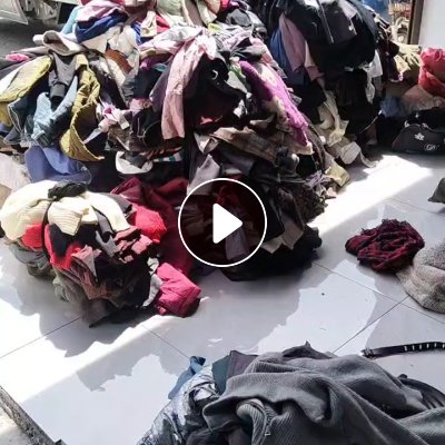 长期出售旧衣服黑料，下脚料，燃烧料，货在湖北荆州