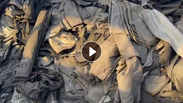 长期出售黑色涤纶布，可以直接上机，造粒