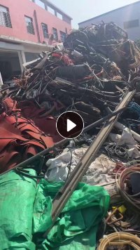出售废橡胶管，各类杂橡胶