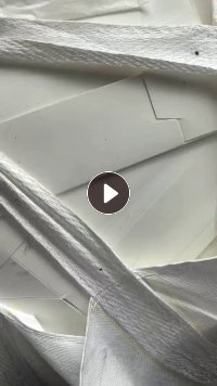 出售带膜的纯白卡纸废料，一个月二三十吨