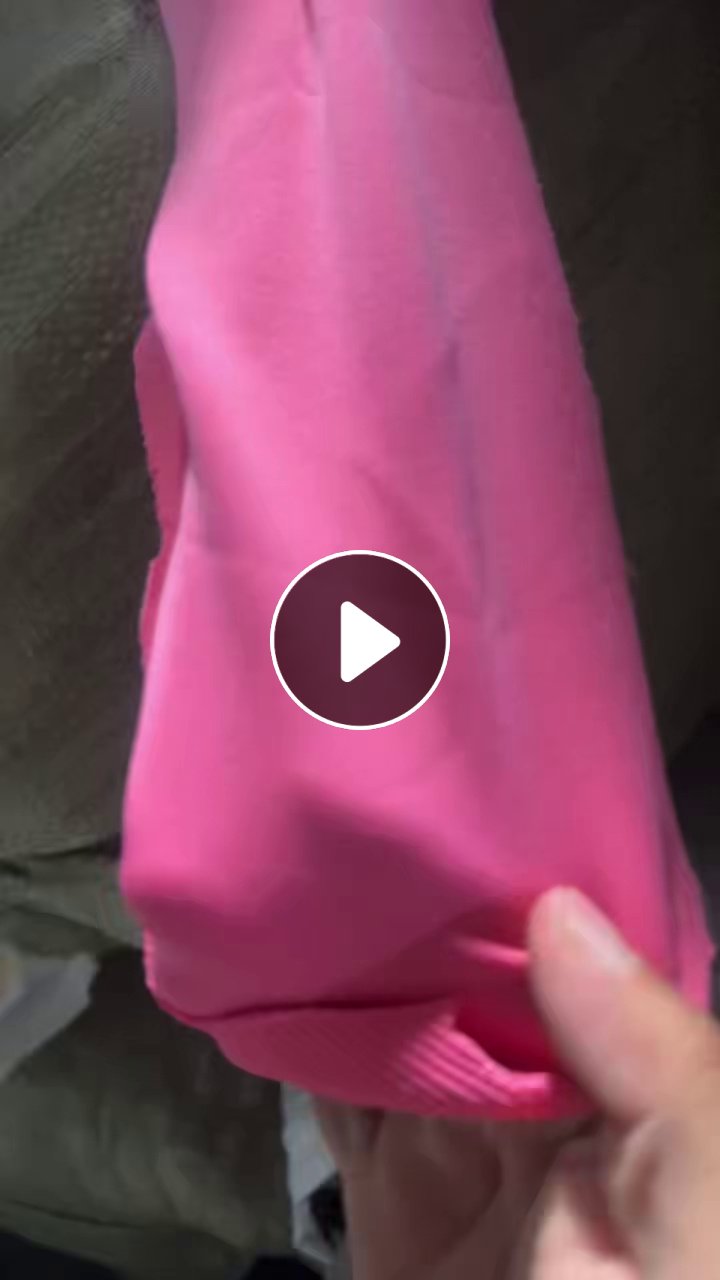 出售杂色涤棉废布，涤棉布块，现货有十几吨