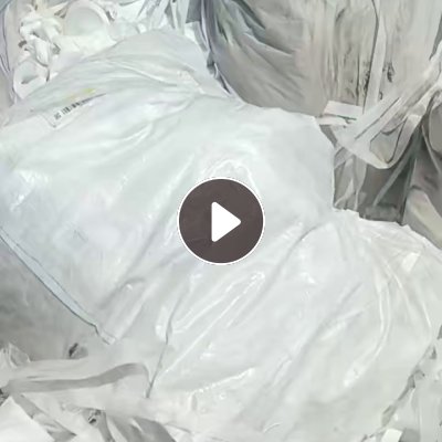 长期出售白色涤纶废布，涤纶边角料，月供十几吨，在浙江嘉兴。