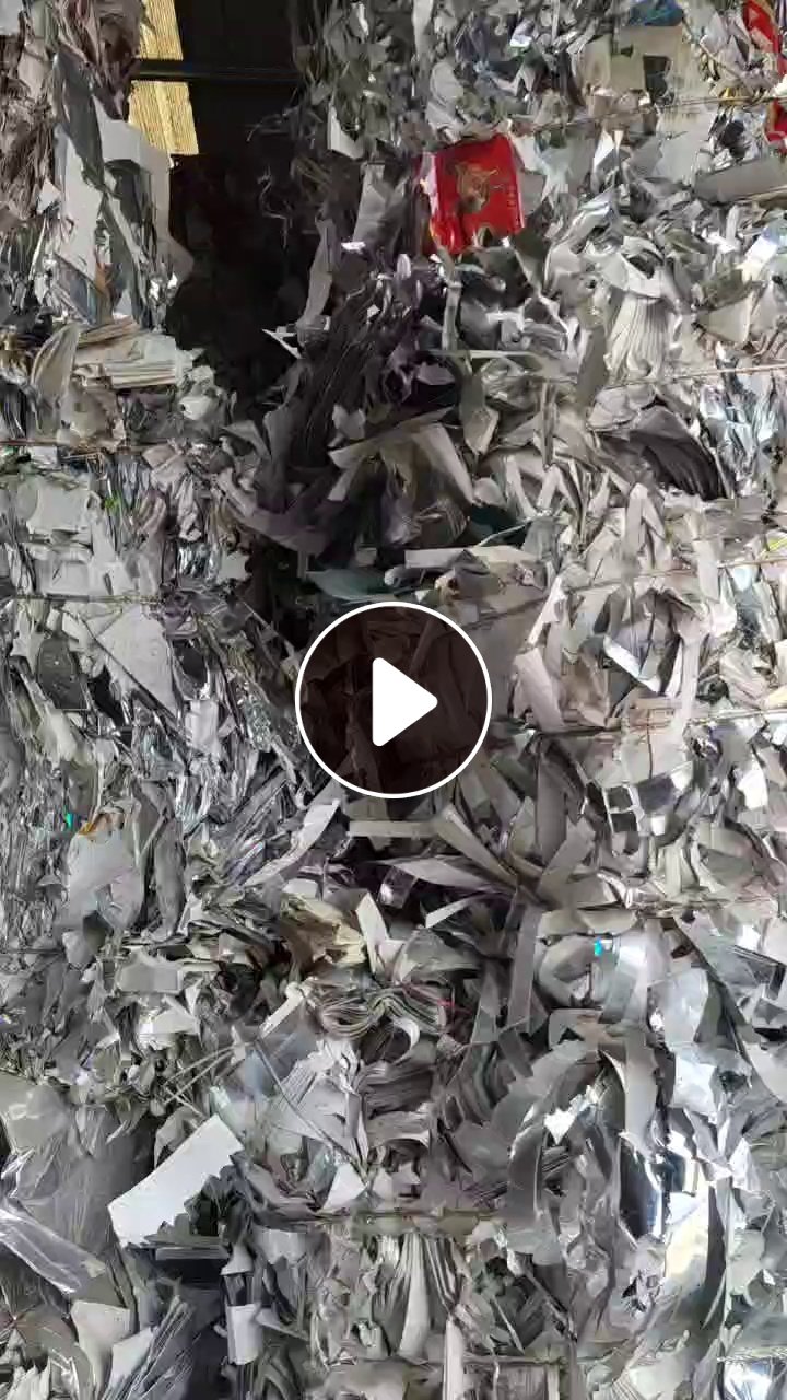 出售金银卡边角料，带膜无膜混一起