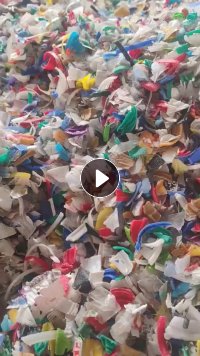 长期出售瓶盖粉碎料