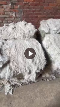 长期出售纱布机上面的纱边，涤棉纱边下脚料，有仿大化和中化的，含棉20%，现货十几吨，在四川南充。