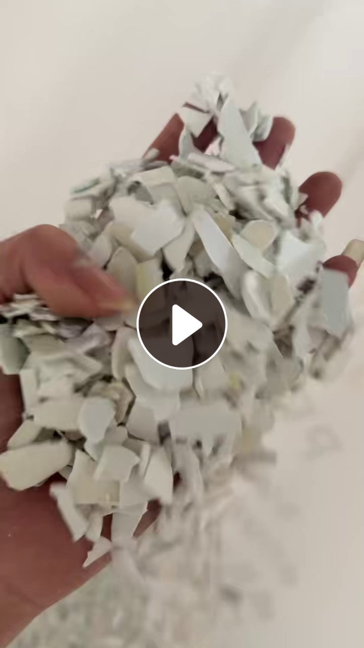 出售冰箱白PS破碎料，过材质机，纯度99，月供200吨