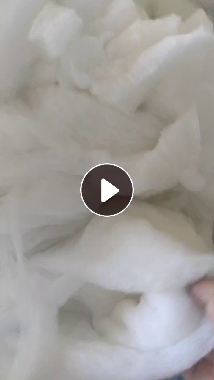 长期出售从监狱下来的废布，涤纶废布，纯棉废布，丝棉下脚料，每天出七八吨，货在河北石家庄