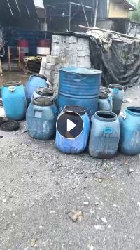求购旧油桶，二手蓝桶，装100斤胶水用的，月需上千个