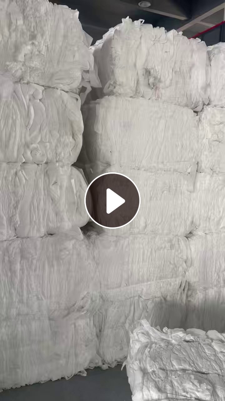 无纺布厂家长期出售涤纶水刺无纺布，纯涤纶的，每个月十几吨，货在江苏南通