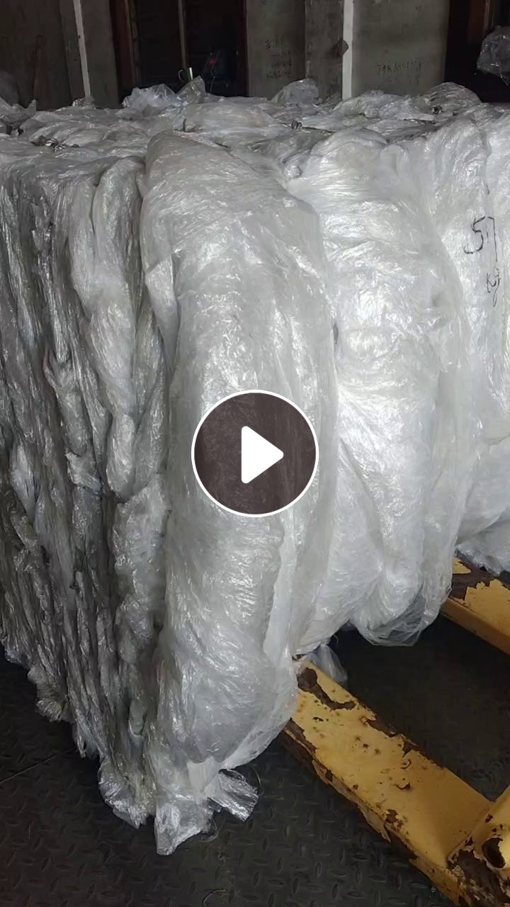 出售pe一级干造高压膜，现货30吨，月供2车