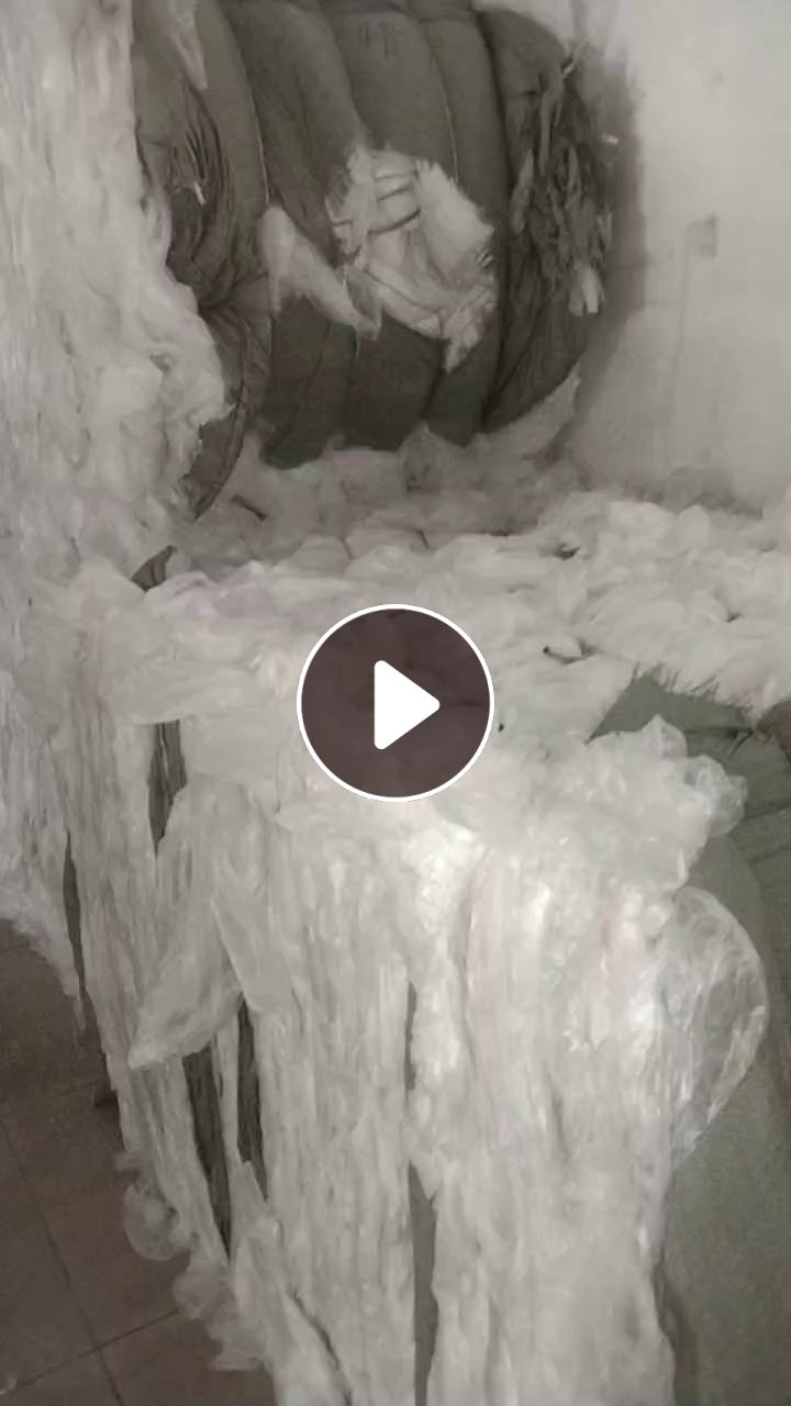 出售pe一级干造低压膜，现货30吨，月供2车
