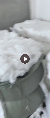 长期出售织布厂下来的边角料，回花，回丝，，月供十几吨，货在湖北襄阳