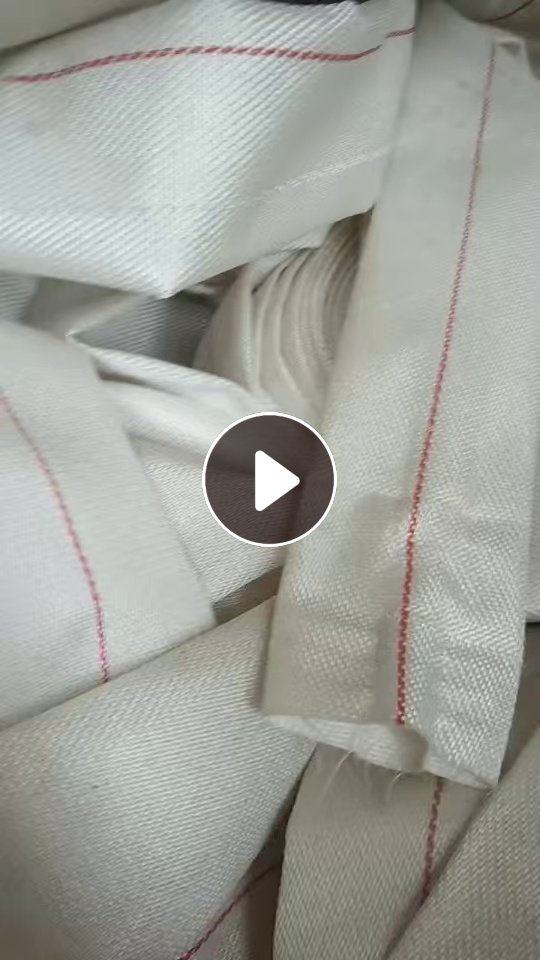 长期出售做水带下来的涤纶废布，涤纶边角料，水带边角料，现货20多吨，货在山东德州