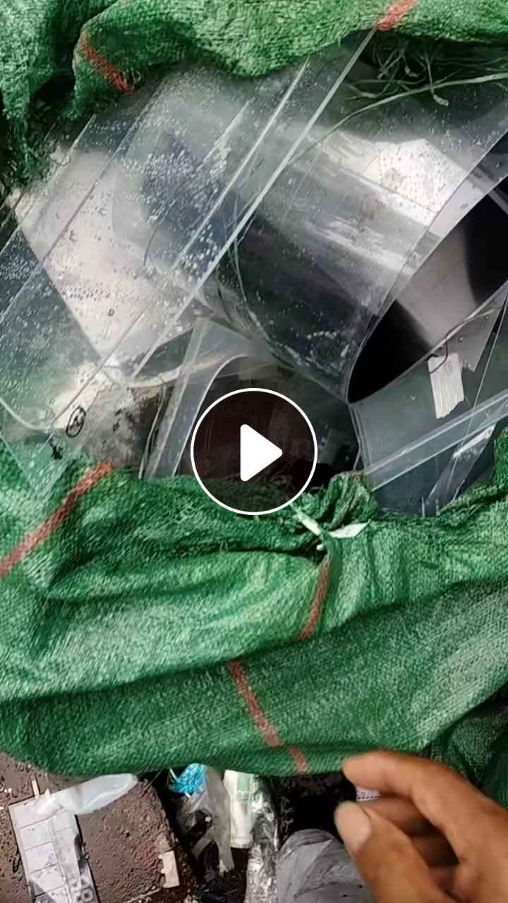 大量出售PC料，带胶和不带胶都有