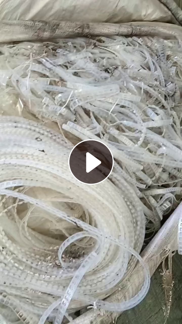 出售透明PET载带废料，可以压包