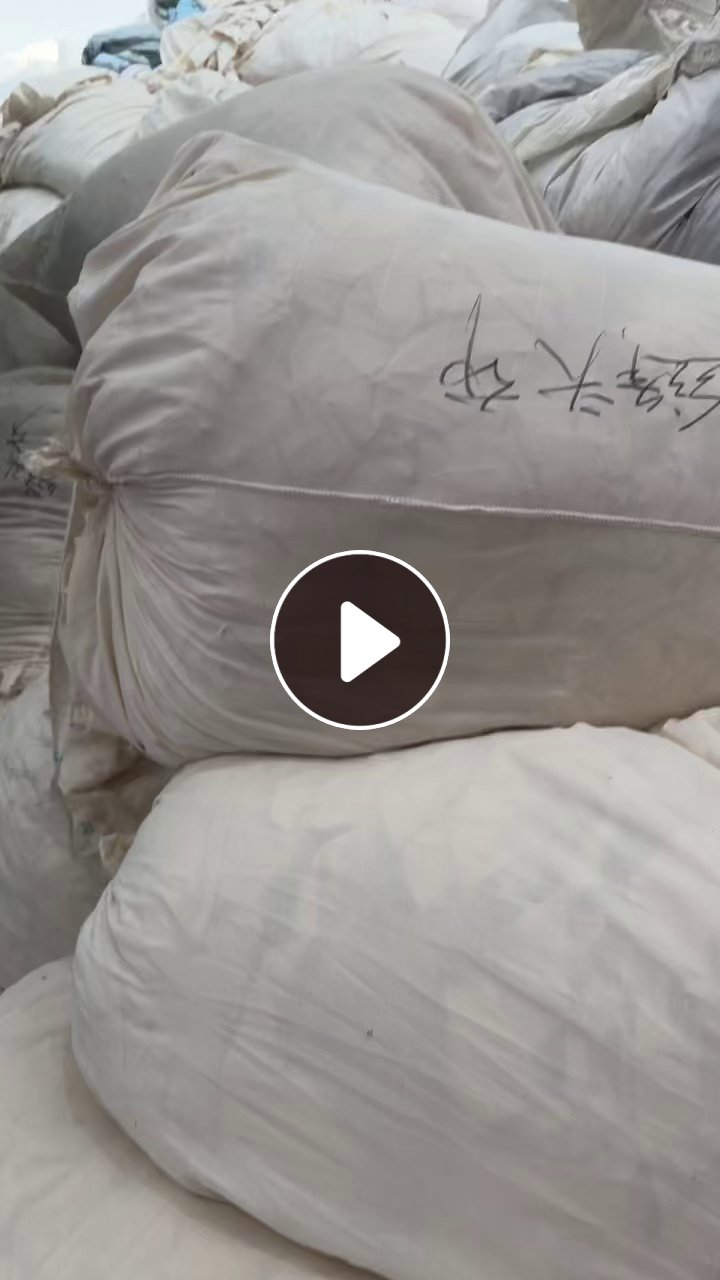出售米黄色纯棉梭织布，织布厂原棉，百分百纯棉不含氨纶，可以开花。