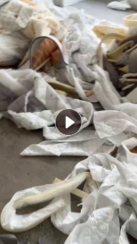 长期出售床垫厂下脚料，有海绵，丝棉，水洗棉，布料，统货出，现货5吨，在江西赣州