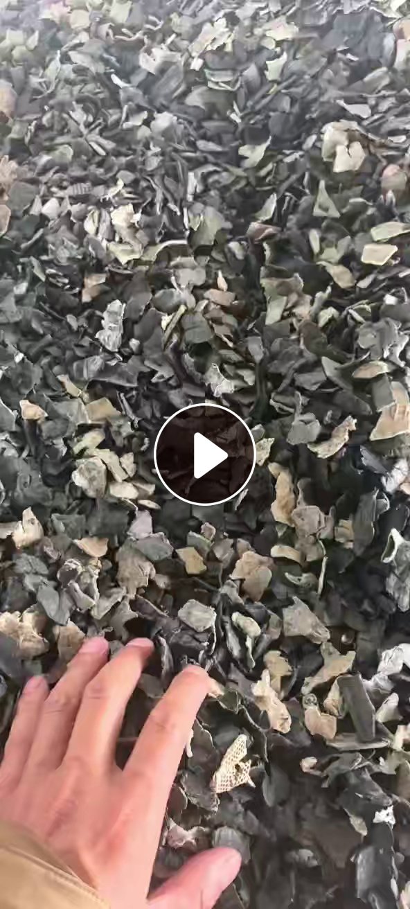 长期出售汽车内饰破碎料，清洗甩干的