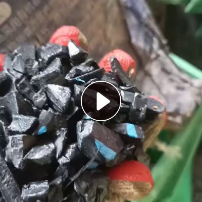常年出售PE管道破碎料，燃气管道破碎料，原料皮子破碎料