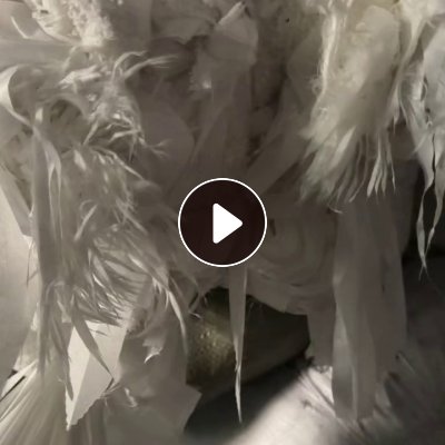 长期出售涤棉碎布，涤棉口袋布，涤棉废布，含棉30左右，都有分拣开的，在广东广州。