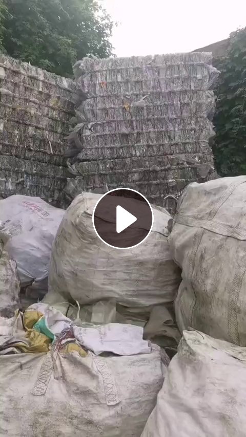 长期出售生活吸塑盒压块，现货10多吨